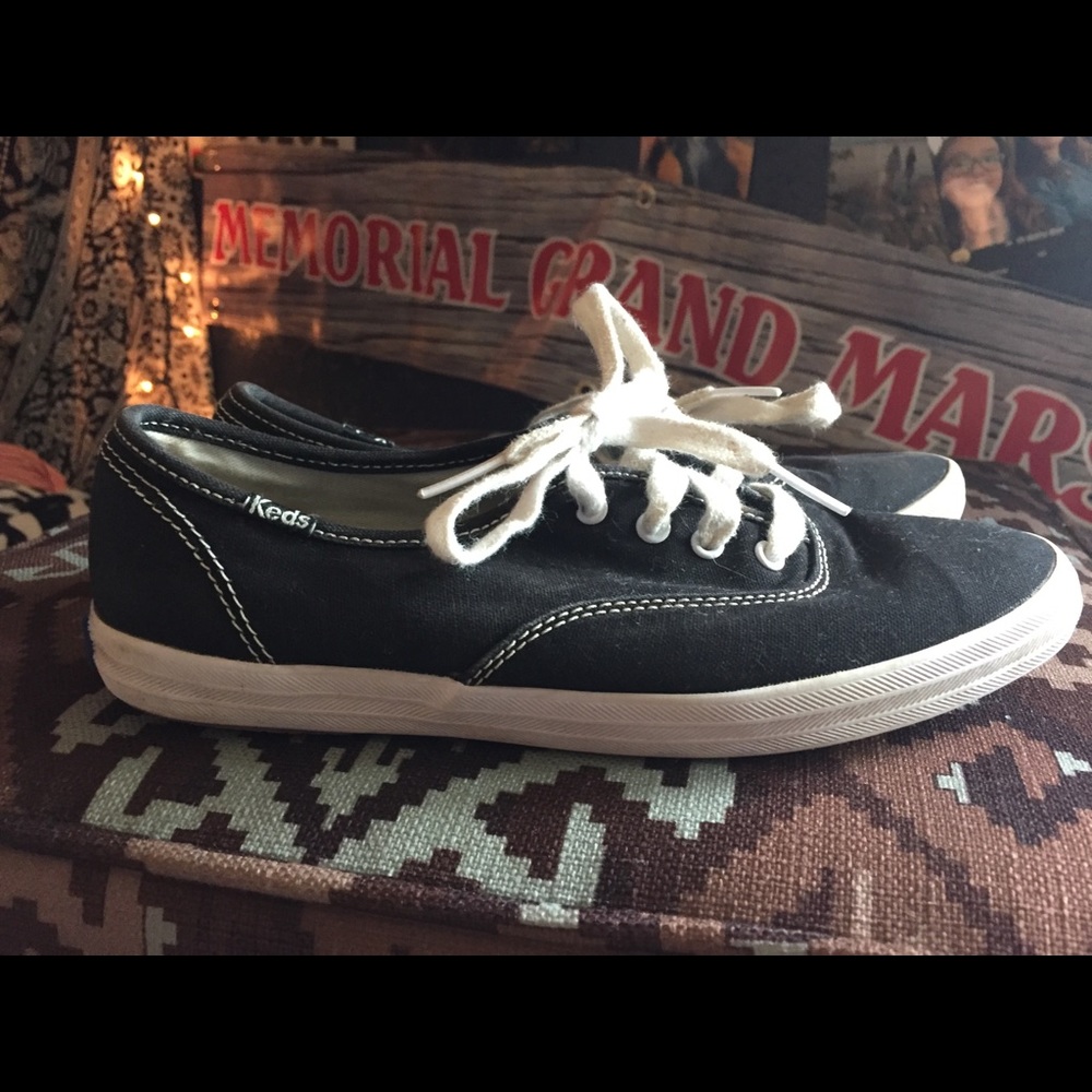 Black and white keds